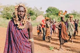 mursi tribe and lip plates as her
