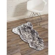 single sheepskin area rug