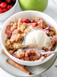 apple cranberry crisp made in one bowl