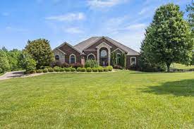 127 king fisher way midway ky 40347