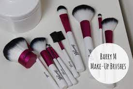barry m make up brushes