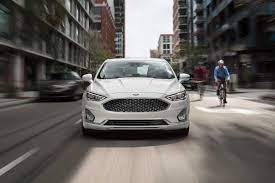 The 2019 ford fusion has standout features that set it apart from most of the competing midsize cars. 2019 Ford Fusion 2 5l Se Price In Uae Specs Review In Dubai Abu Dhabi Sharjah Carprices Ae