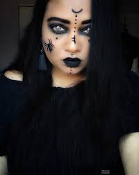 evil witch voodoo priestess halloween