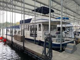 Your new boat.com sumerset x houseboat lake cumberland jamestowner click here to see video. Houseboats For Sale In Tennessee Boat Trader