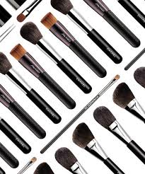 essential makeup brushes types how to