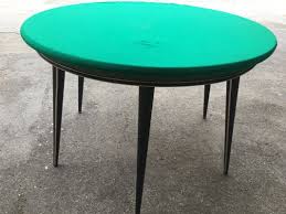 round mid century modern table with