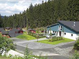 The house is centrally located with numerous hiking and cycling routes in the middle of a beautiful nature reserve and plenty of recreational opportunities that you can enjoy all year long. Haus Aurora Sauerland