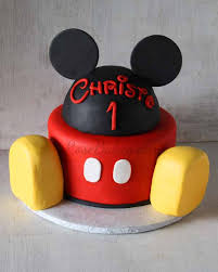 mickey mouse cake and smash cake