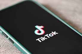 Comment récupérer son compte TikTok : désactivé, bloqué, piraté, mot de  passe oublié…
