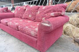 sofa reupholstery expert