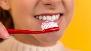 do you have dark gums easy home