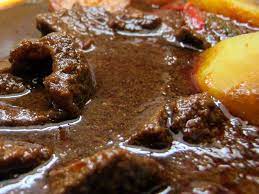 Seperti daging sapi, potong tapi jangan terlalu tipis. Resep Semur Daging Sapi Kecap Bango Kuliner Nusantara Indonesian Food Food Delicious Slow Cooker Recipes
