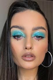 90s makeup the past trends 2020 is
