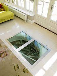 10 rectangular glass trap door