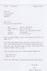 Surat lamaran kerja yang ditulis dengan tangan haruslah dibuat dengan rapi. Contoh Surat Lamaran Kerja Tulis Tangan Sederhana Dan Menarik Ruangguruku Com