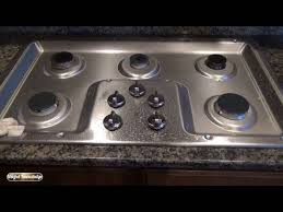 how to clean stainless steel stove top
