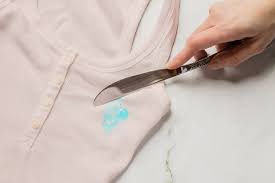 remove 7 types of glue stains from clothes