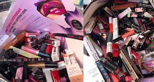 pretty connected beauty donation drive
