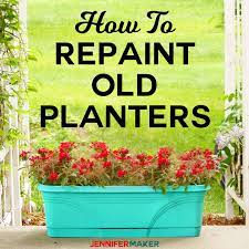 how to spray paint plastic planters