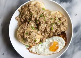 southern biscuits and sausage gravy
