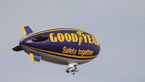 Check out our goodyear zeppelin selection for the very best in unique or custom, handmade pieces from did you scroll all this way to get facts about goodyear zeppelin? Flugungluck Goodyear Stoppt Luftschiff Fluge Der Spiegel
