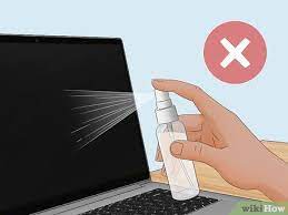how to clean a laptop screen with