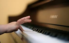 Piano, instrumen musik paling kompleks