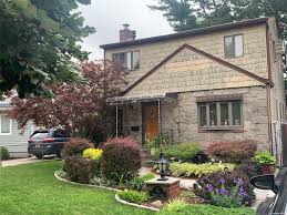 6 garden court carle place ny 11514