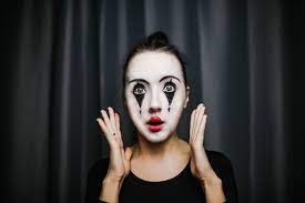 makeup of the mime improvisation