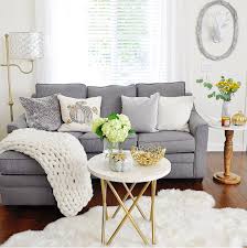 neutral living room decor for fall 2