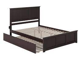 Traditional Trundle Bed In The Beds