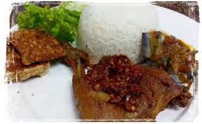 Masukkan air rebusan ayam, garam dan kiub pati ayam/daging. Resepi Nasi Ayam Penyet Wong Solo Original Sedap Nya Resepi Mamak Food Recipes Foodss