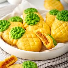 pineapple tarts melts in your mouth