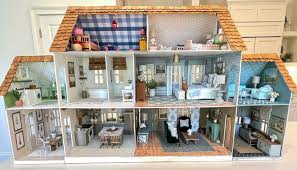 A Sweet Southern Dollhouse You Have To