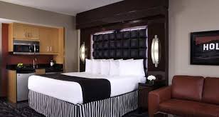 hotel review elara las vegas a hilton