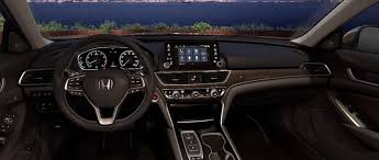 The redesign includes the addition of new turbocharged engines, an available hybrid. 2019 Honda Accord Interior Features And Dimensions Valley Honda