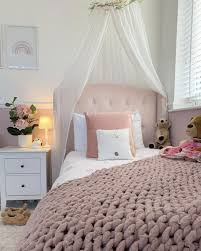 How To Decorate A Girl S Bedroom