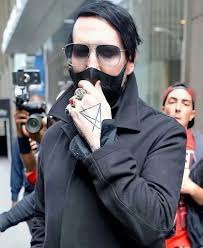 this is what marilyn manson looks like