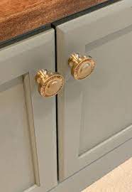 how to install cabinet hardware the