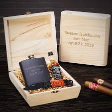 Give it a personal touch by adding your best man's name and your wedding date. Personalized Best Man Gift Box