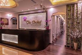 Traditionally, resort spas offer spa treatments alongside golf, tennis, swimming, and other leisure activities that some wellness spas are calling themselves spa resorts to show up better in web searches. Experience Royal Relaxation At Orchid Palace Wellness Spa