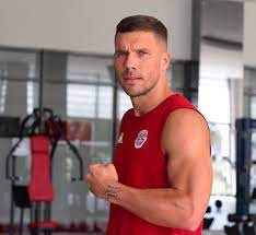 #lukas podolski #why the gladiator music though? Lukas Podolski Com On Twitter Scorpion Practice Dontgiveup Lp10 Antalyaspor