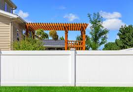 Rinse away cleaner with water. Wood Vs Vinyl Fences Which Makes More Sense For Your Yard Bob Vila