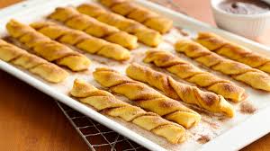 Mar 04, 2021 · cinco de mayo is a traditional mexican holiday with a fascinating history—but perhaps even more interesting is the fact that it's now become more popular in the united states than in mexico. Quick Easy Mexican Dessert Recipes Pillsbury Com