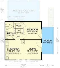 650 Square Foot Garage Apartment With