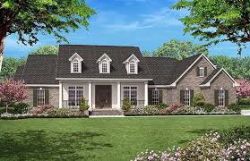 Plan 51953 Traditional Country House