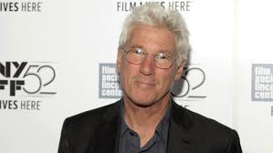 Humanitarian and actor richard gere was born on august 31, 1949, in philadelphia, the second of five children of doris ann (tiffany), a homemaker, and homer george gere, an insurance salesman. Richard Gere Says Begging On New York S Streets Was A Profound Experience Hollywood Reporter
