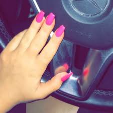 18 celebrity fuchsia nail polish photos