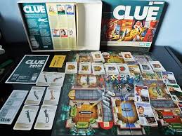 review detetive clue