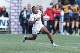 carlin isles signs with nike reas